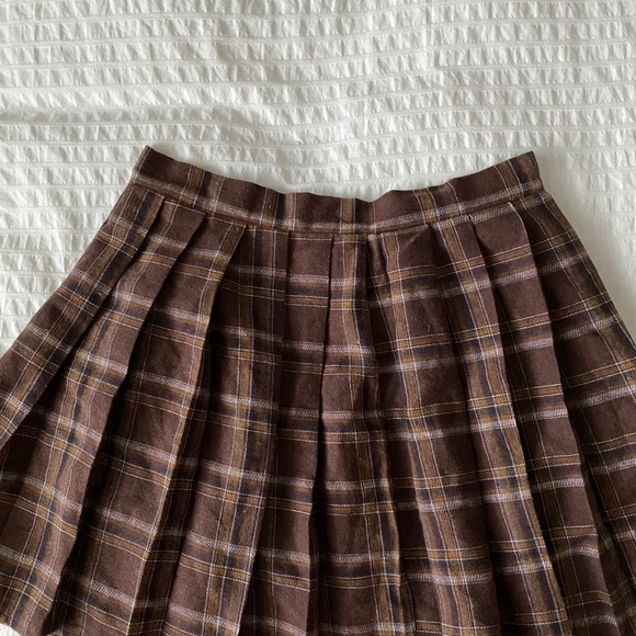 Dresses & Skirts - Brown plaid skirt